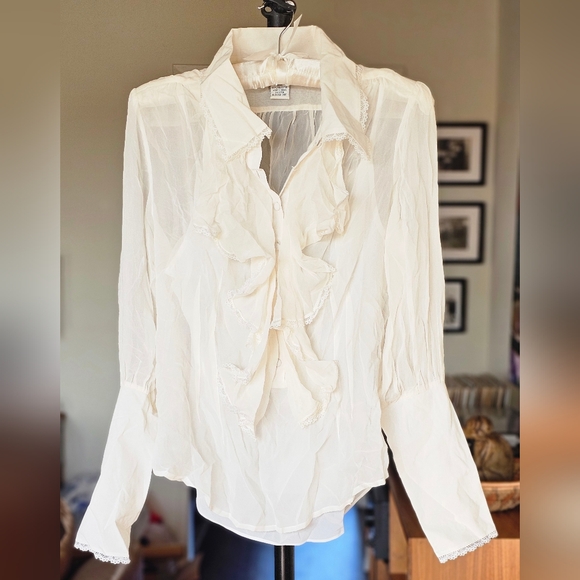 JohnPaulRichard Tops - Vintage Victorian Style Ruffle & Lace Long Sleeve Blouse
